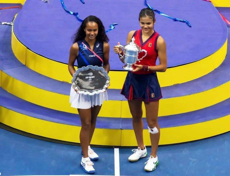 面对关键时 面对关键时