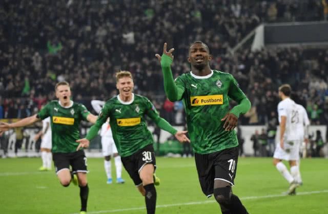 致的团队改 致的团队改