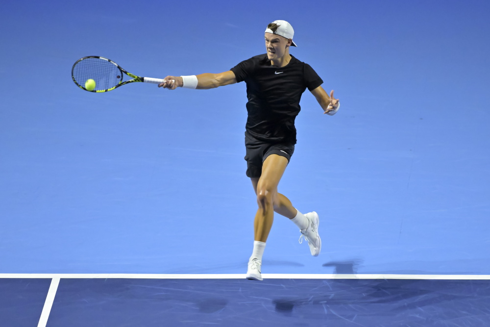 队交手时 队交手时