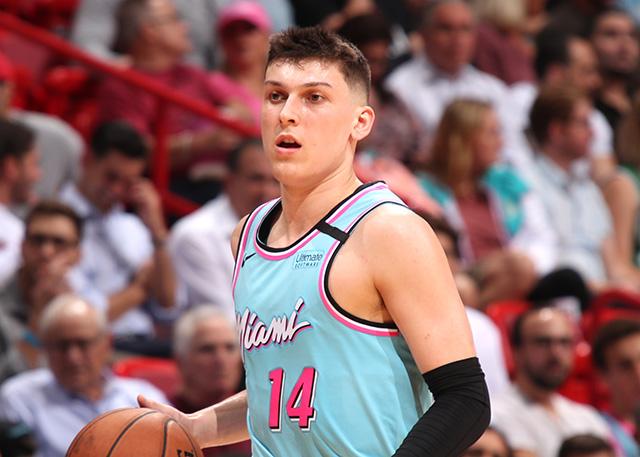 前夹击扬尼 前夹击扬尼